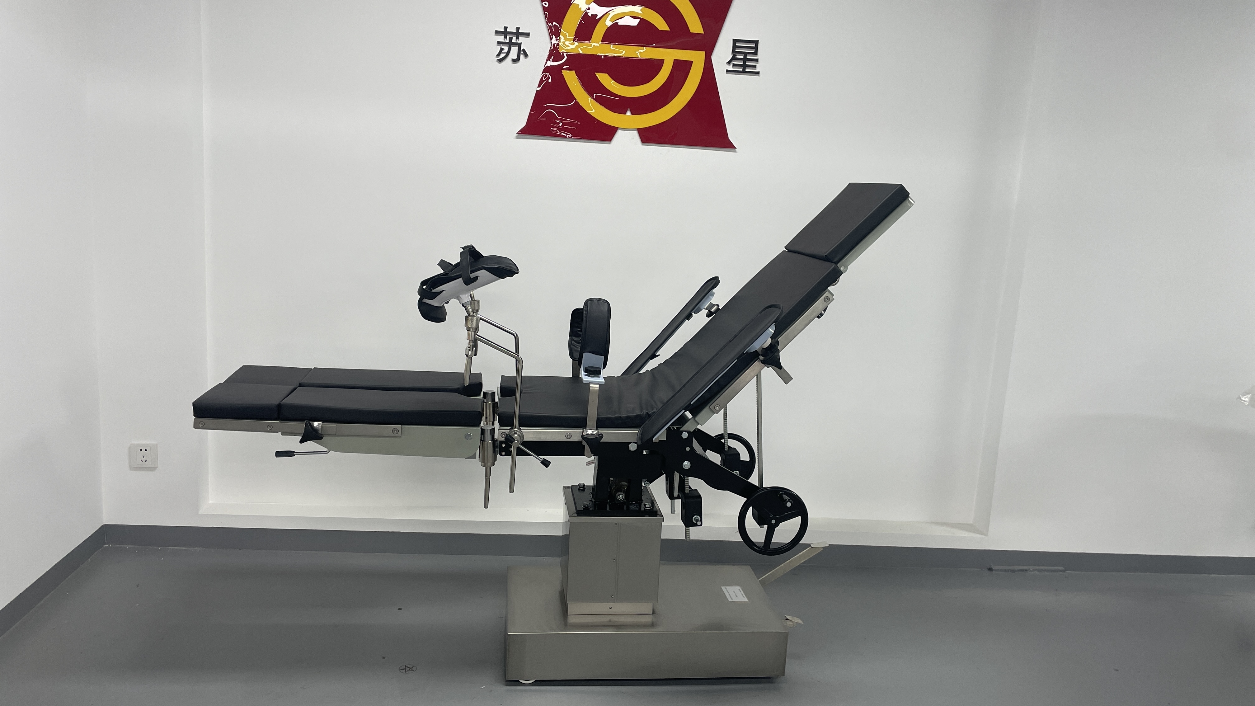 3001 Multi Purpose Mechanical Operation Bed Split Separate Leg Plate Manual Hydraulic Operating Table