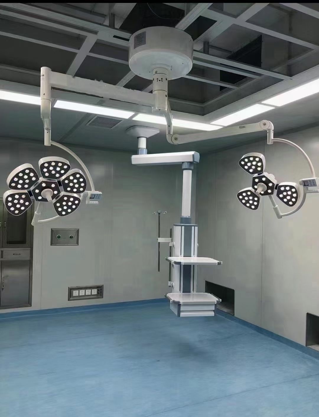 Double Domes Ceiling LED Operating Room မီးချောင်းများ Light Surgical Operation Lighting Ceiling